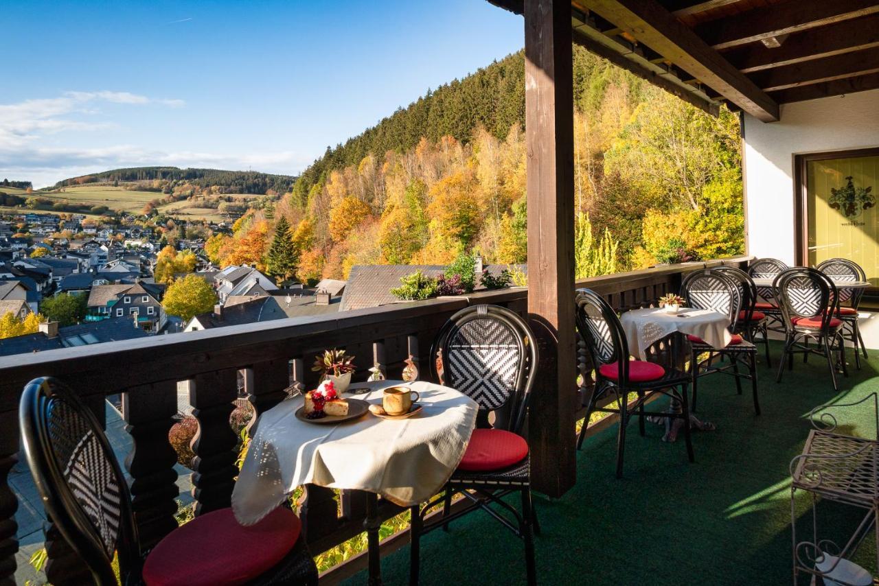 Cafe Alt Willingen Apartamento Exterior foto