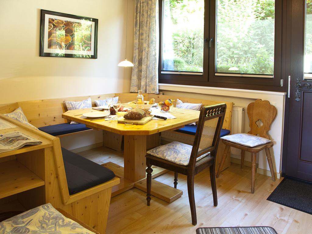 Cafe Alt Willingen Apartamento Quarto foto