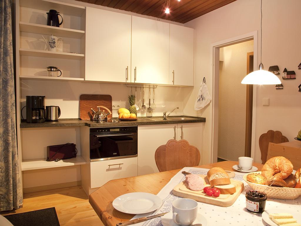 Cafe Alt Willingen Apartamento Quarto foto