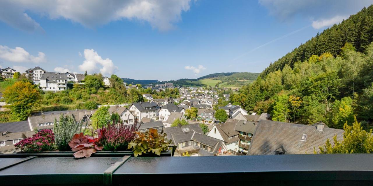 Cafe Alt Willingen Apartamento Exterior foto